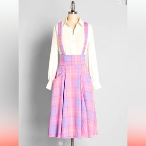 Excellent condition Vintage inspired plaid jumper dress worn once for 2 hours!